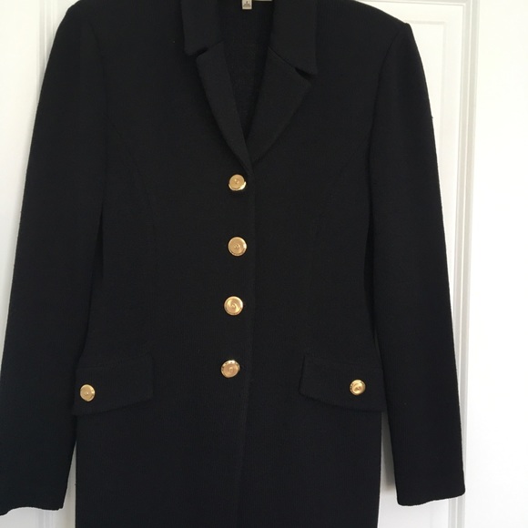 ST. John  jacket - Picture 1 of 2